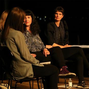 Det kvindelige blik blev diskuteret ved debatsalonen 'The Female Gaze' i Skuespilhusets foyer. Foto: Luna Stage